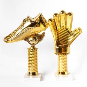trofeos individuales de botin de oro y guante de oro